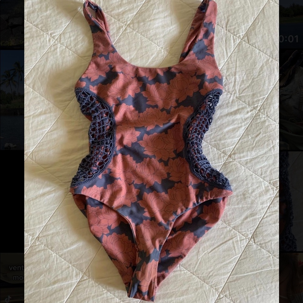 Benoa swim one piece #benoa #acacia #sanlorenzo
